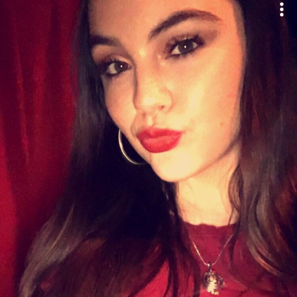 Meet your Posher, Kat